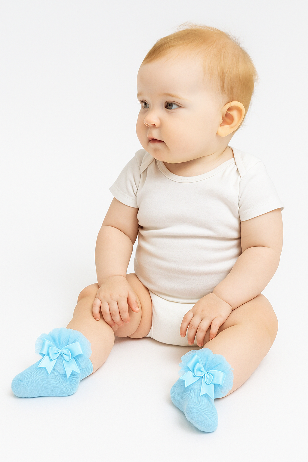 Baby Girls Ruffle Bow Frilly Ankle Socks - Blue Model Picture
