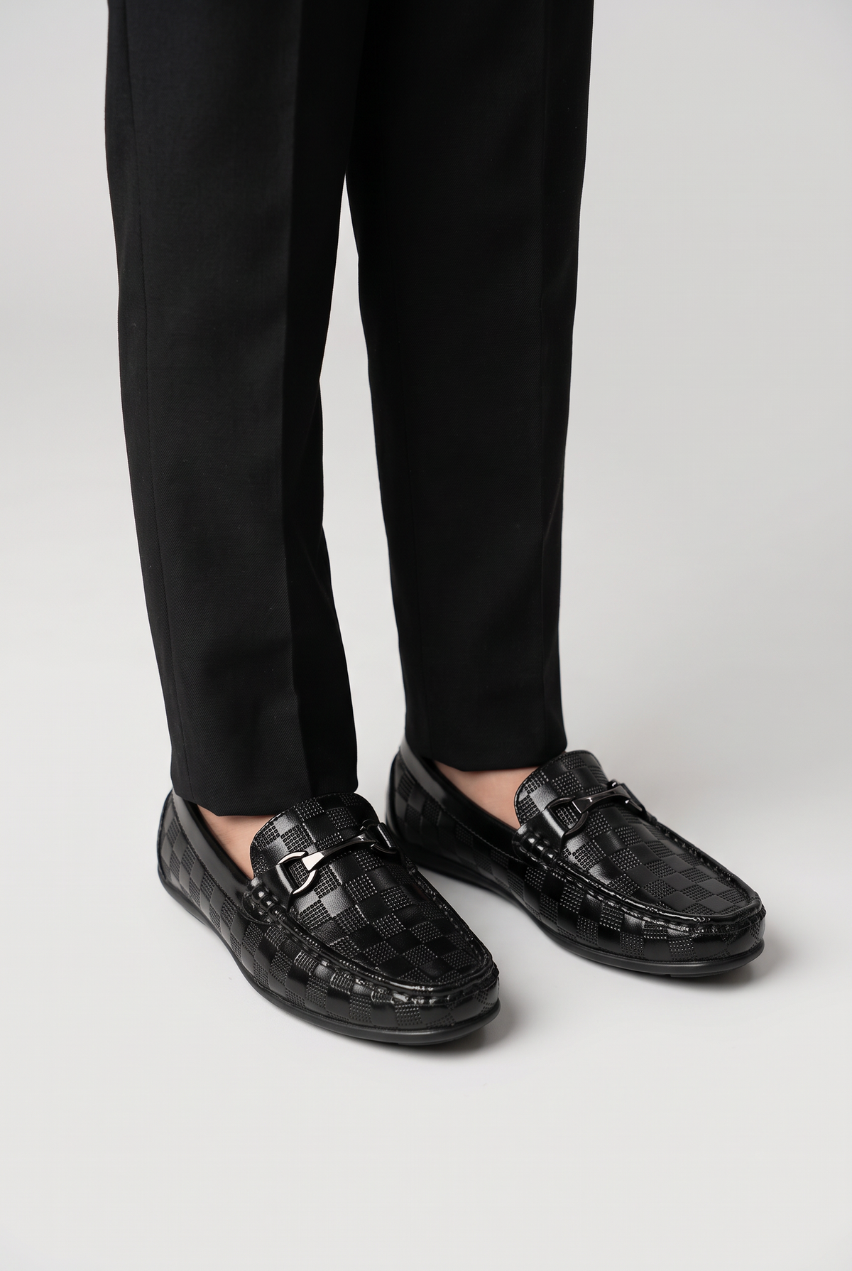 Boys Check Pattern Slip-On Loafer Shoes - Sevva Toto Black Model Picture