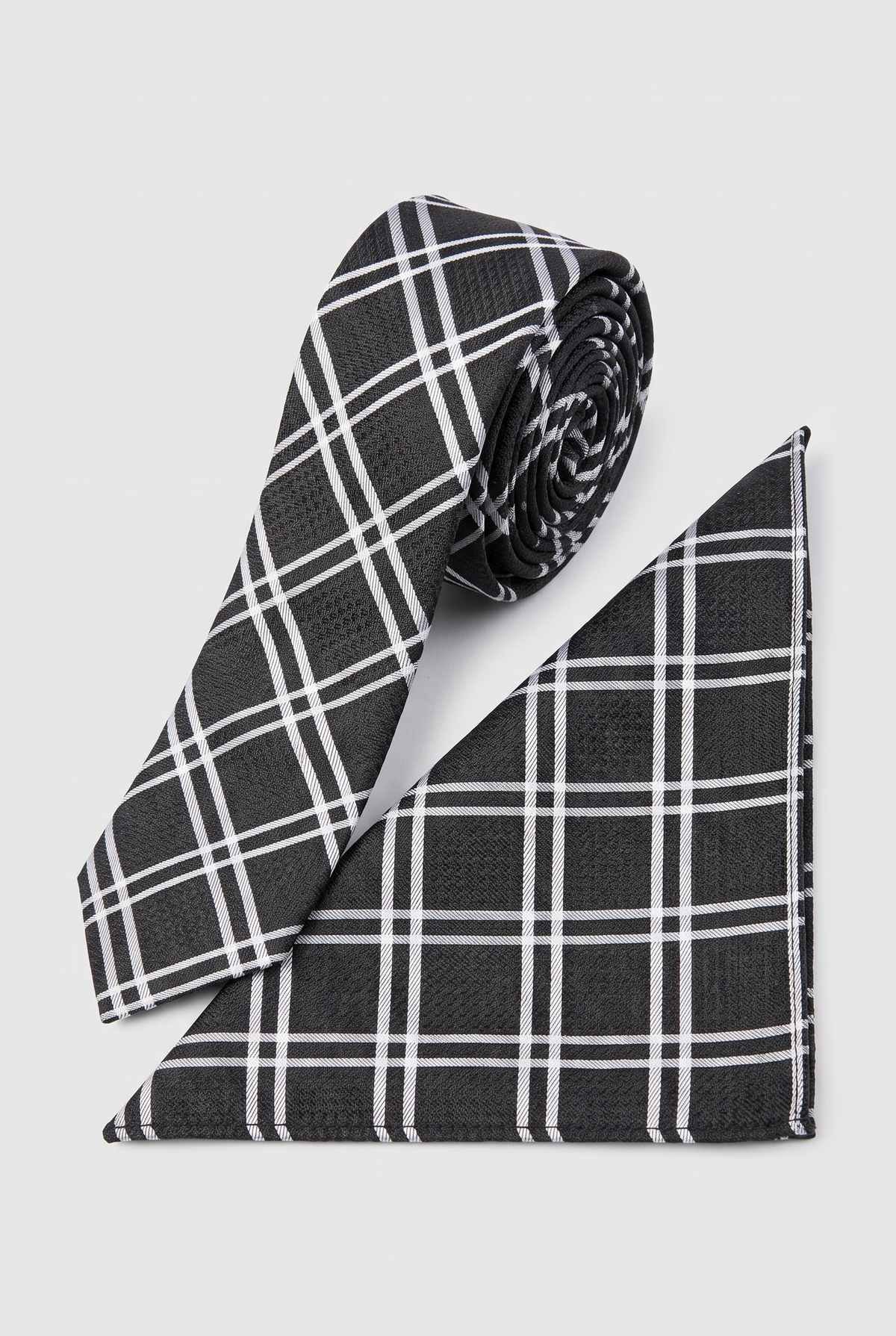 Boys Plaid Checkered Tie & Hankie Set Black and White