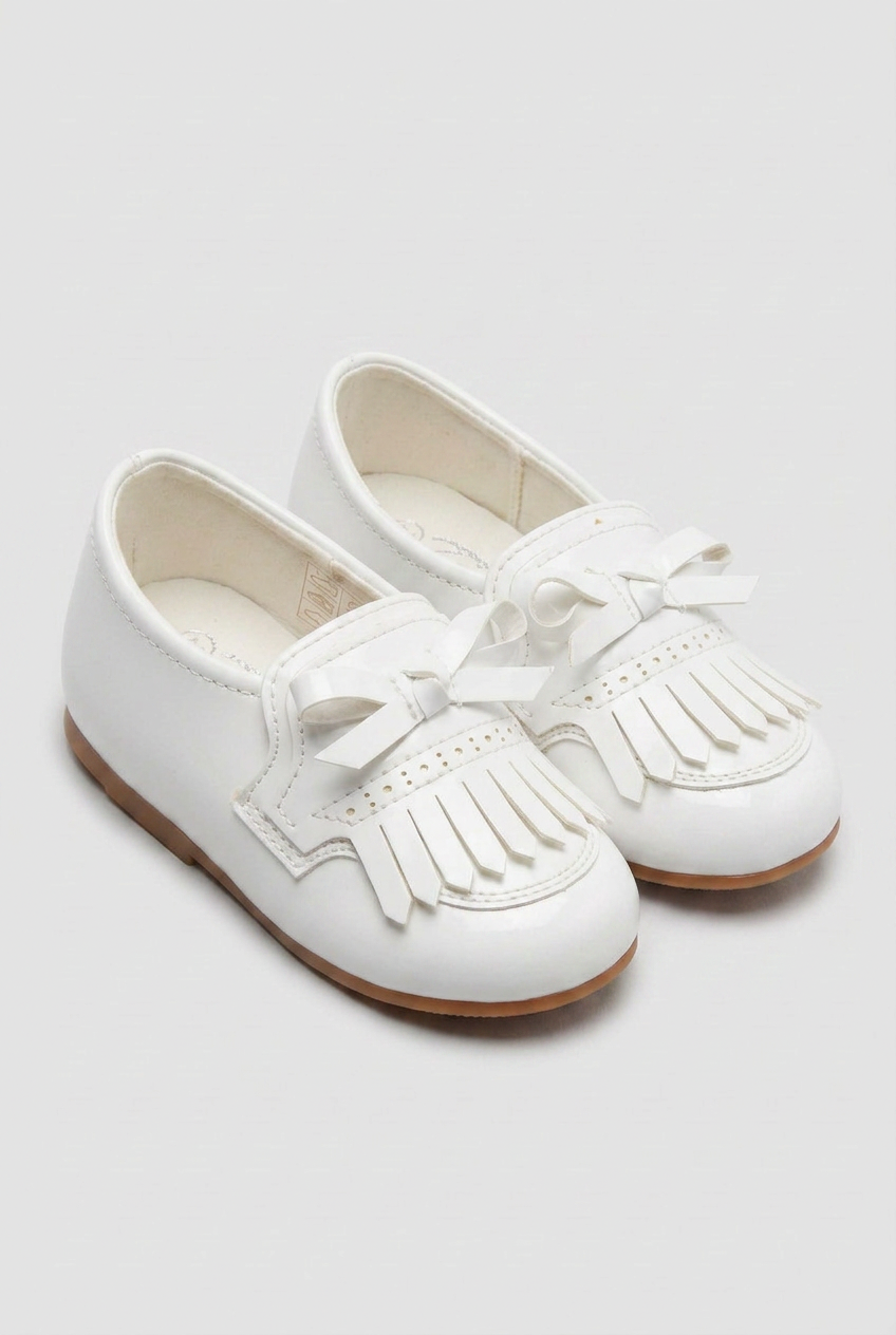 Kids’ Unisex Patent Bow & Fringe Loafers – Smart Occasion Shoes - White