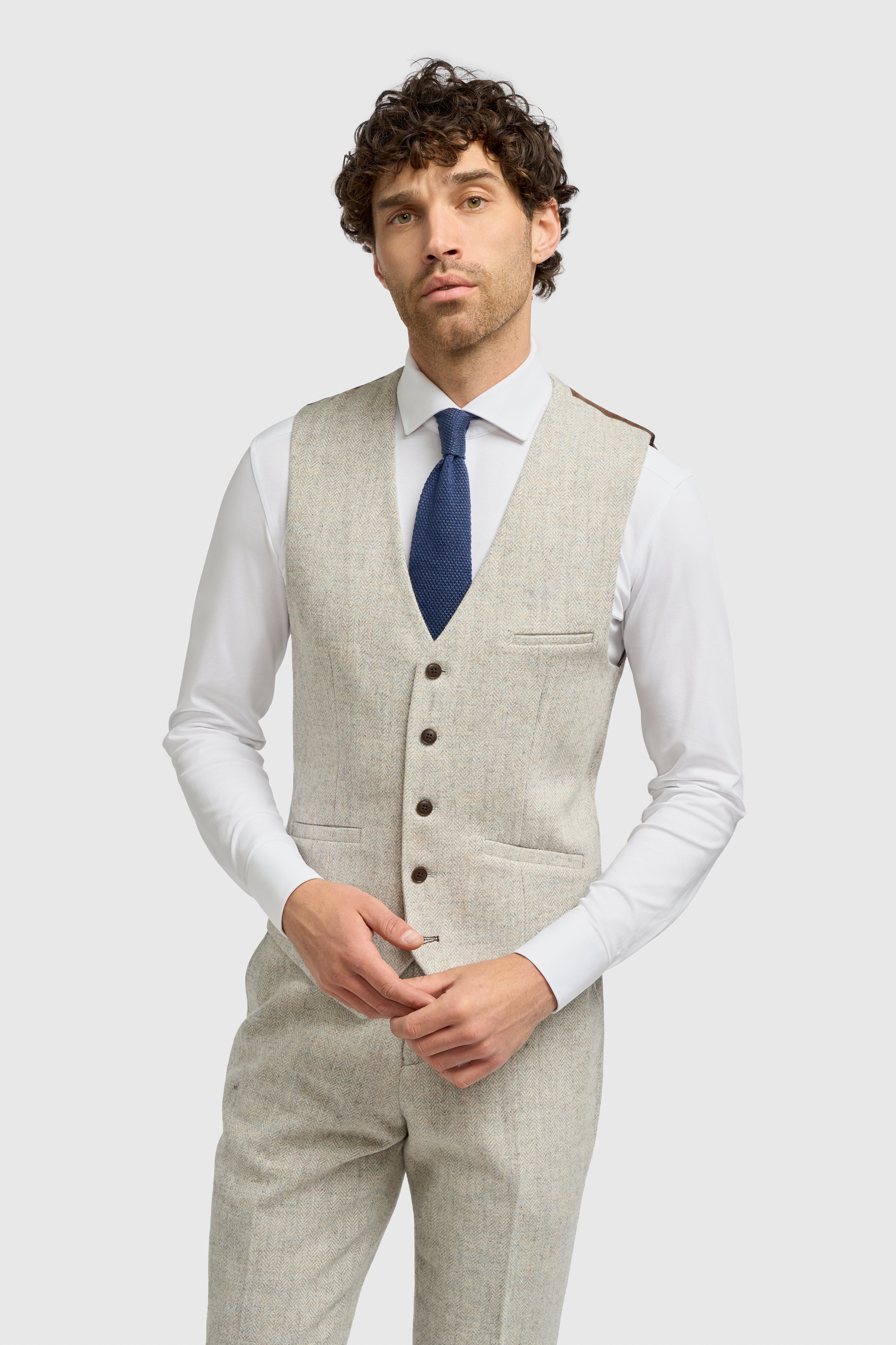 Men’s 3-Piece Wool Herringbone Tweed Suit - Thomas - Pearl Grey Waistcoat Picture