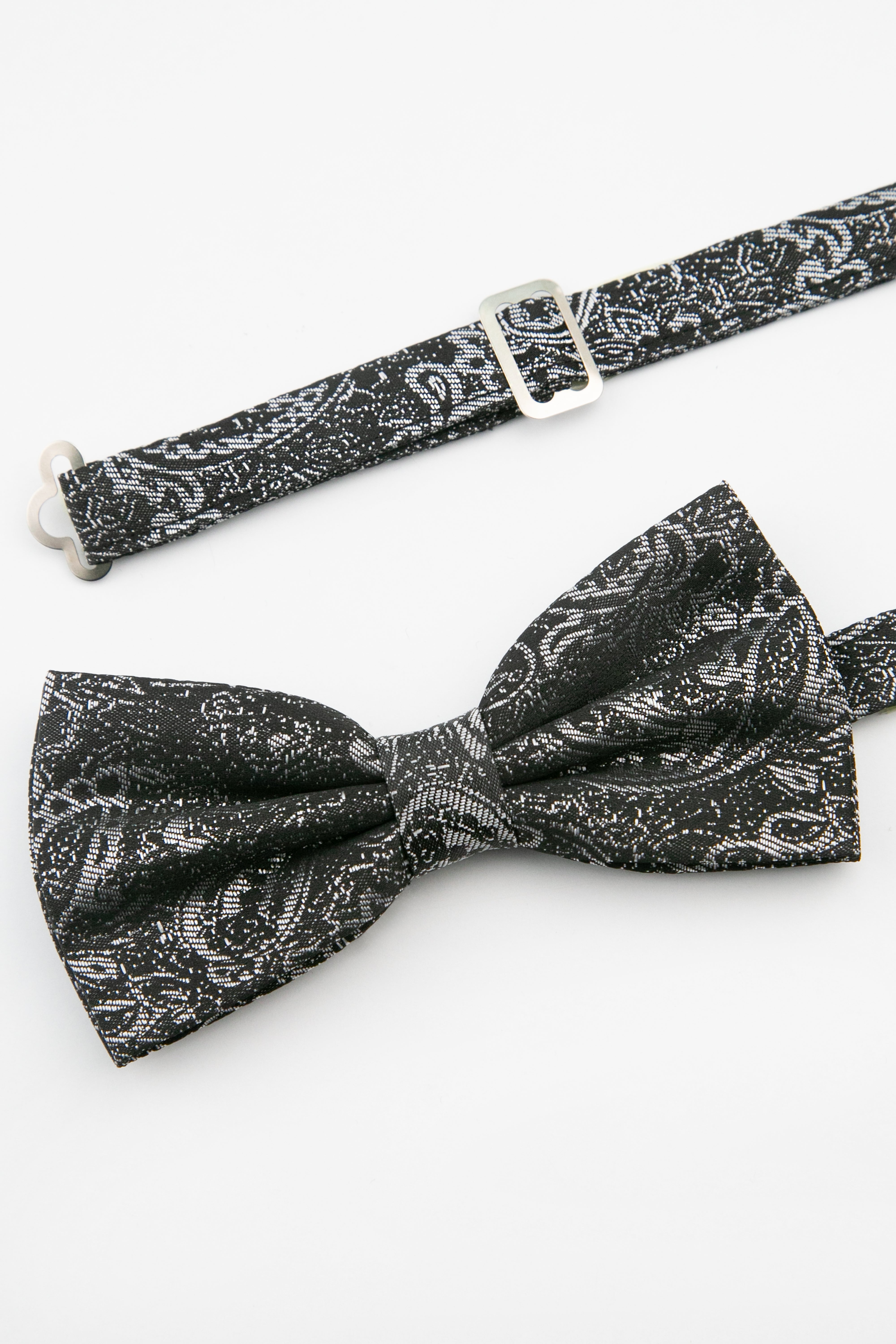 Men's Paisley Pre-Tied Dickie Bow Tie - Grey Detail Picture
