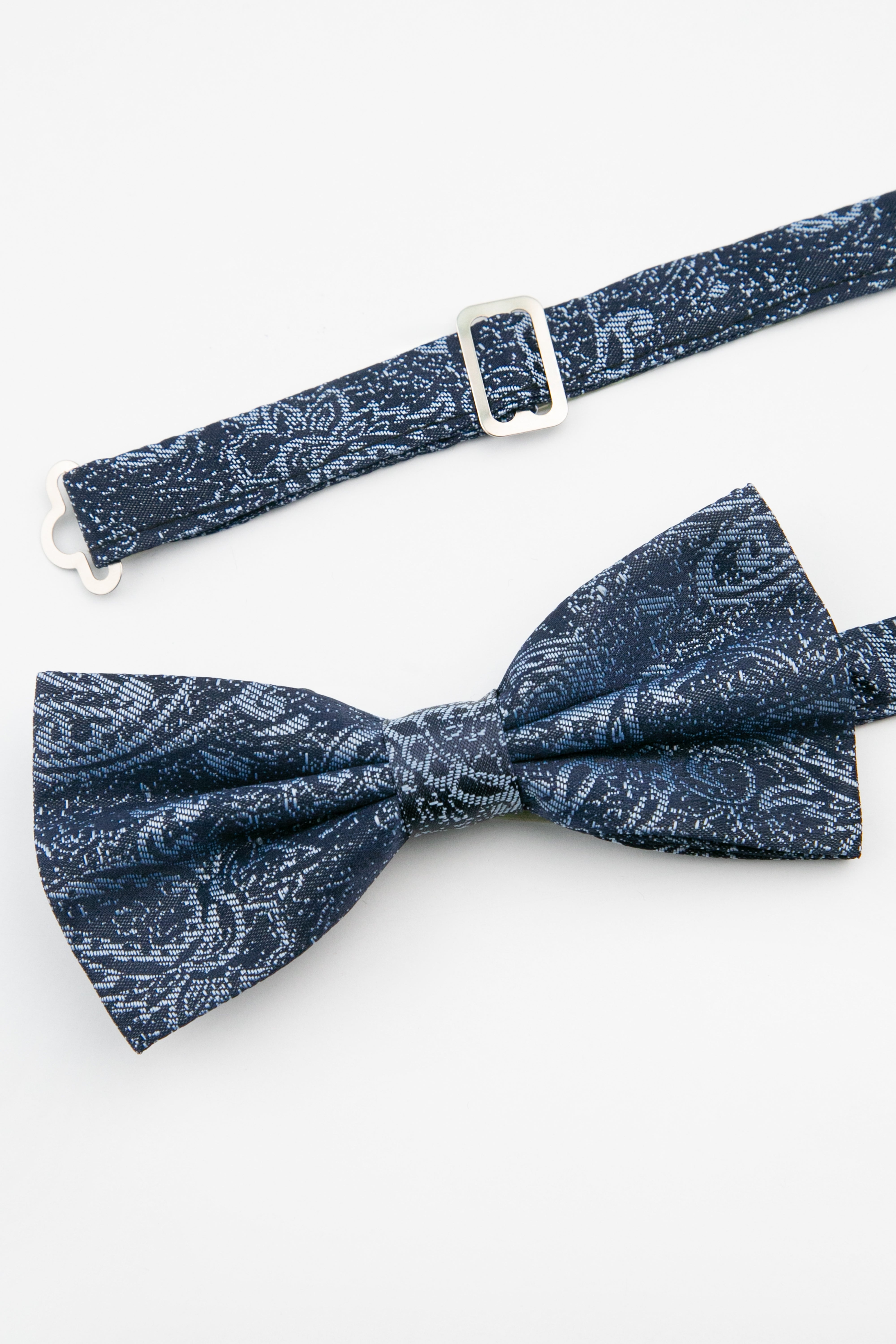 Men’s Paisley Pre-Tied Dickie Bow Tie - Navy blue Detail Picture