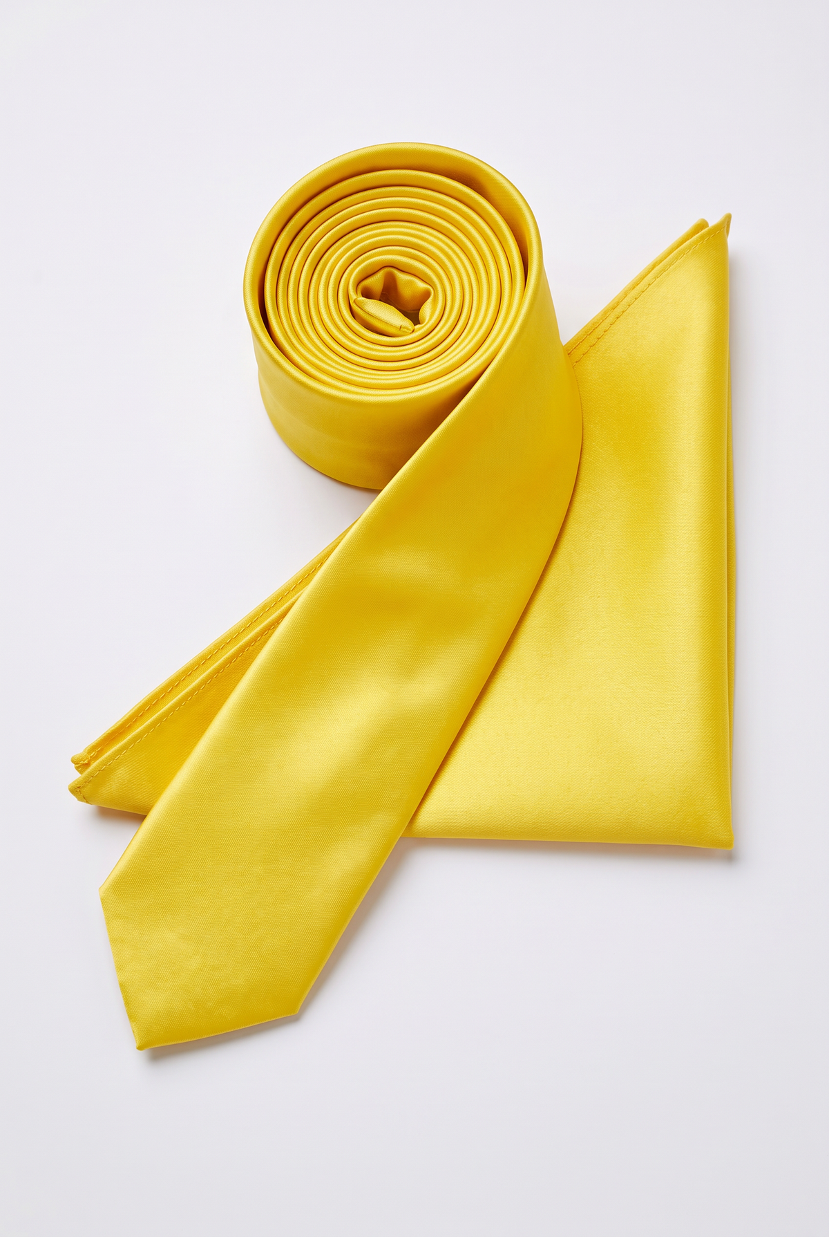 Yellow satin tie and matching pocket square set