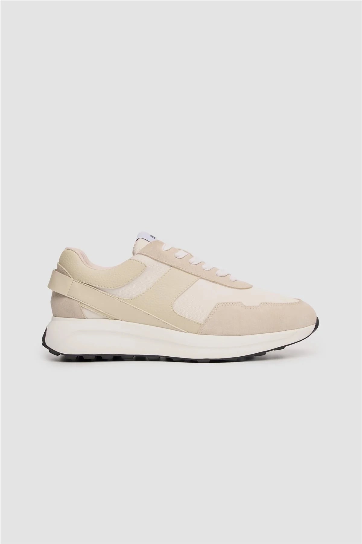 Men’s Suede-Accented Casual Trainers - Canbera White