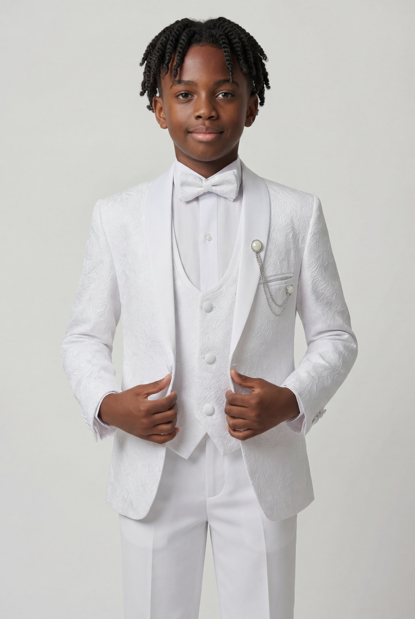 Boys’ 5 Piece White Floral Textured Communion Tuxedo Suit - White