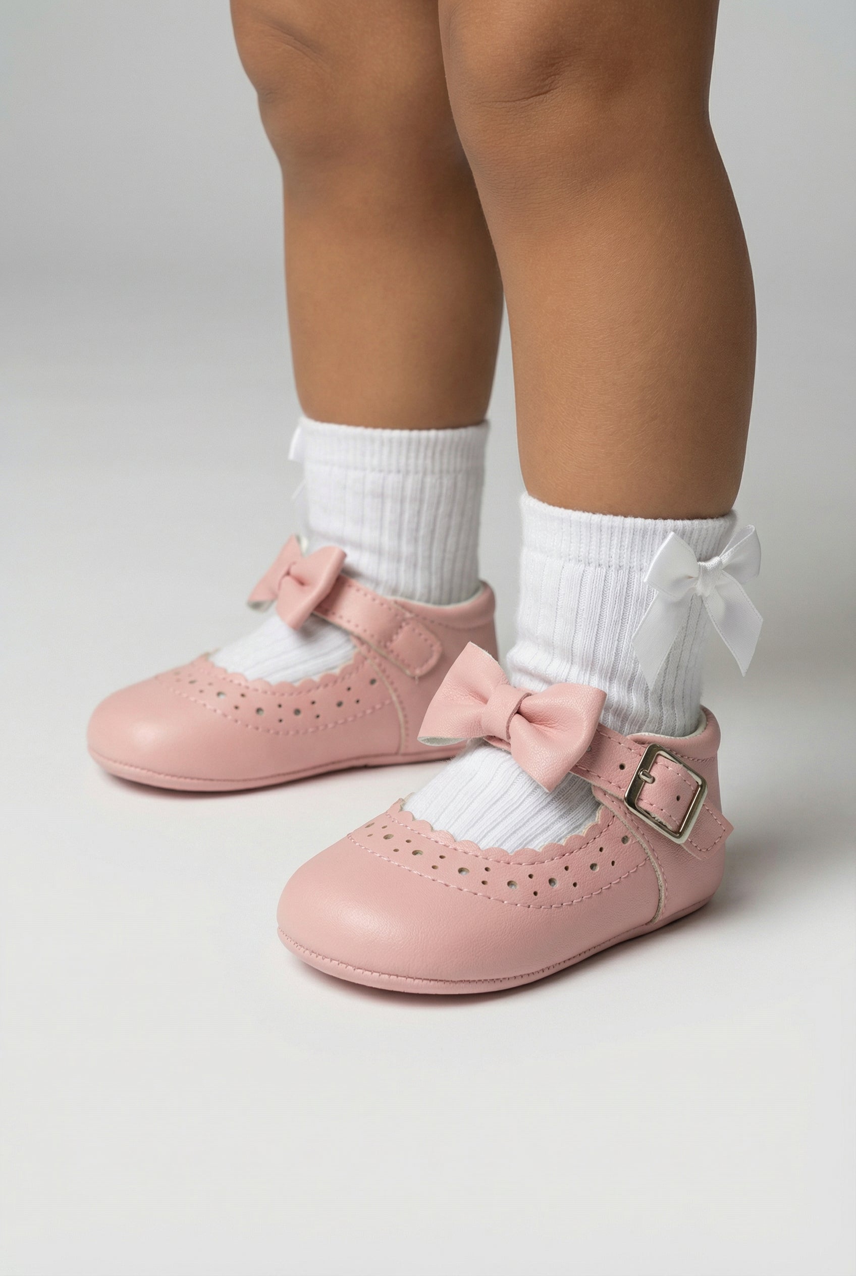 Baby Girls Mary Jane Flats with Bow & Scalloped Trim - Beatrice - Pink Model Picture