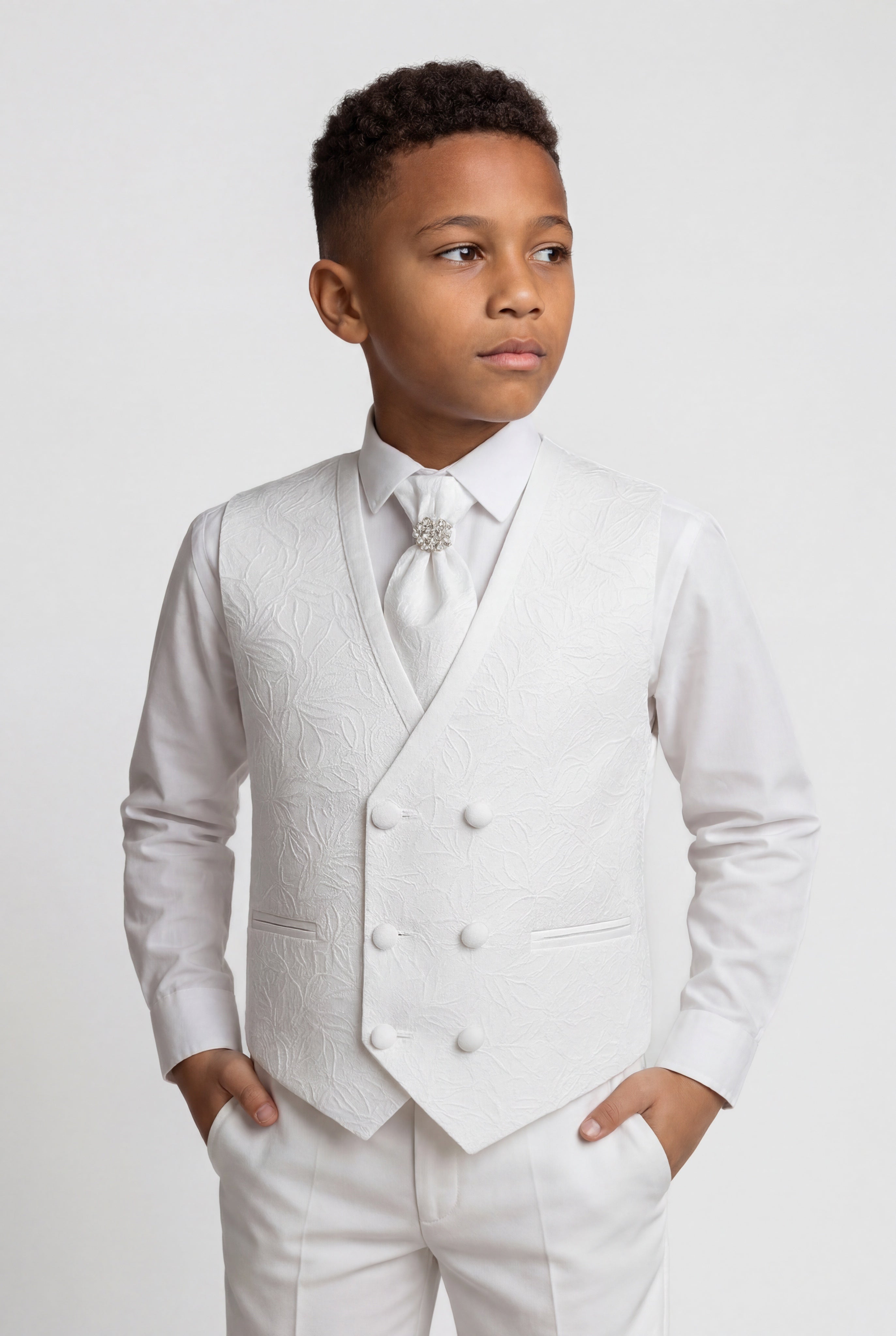Boys 4-Piece Paisley Jacquard Waistcoat Cravat Set - White