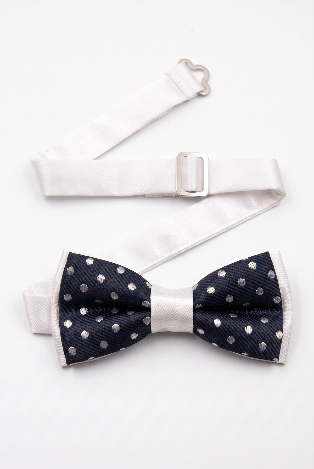 Boys Polka Dot Bow Tie - BWP Dark Blue and White strap detail