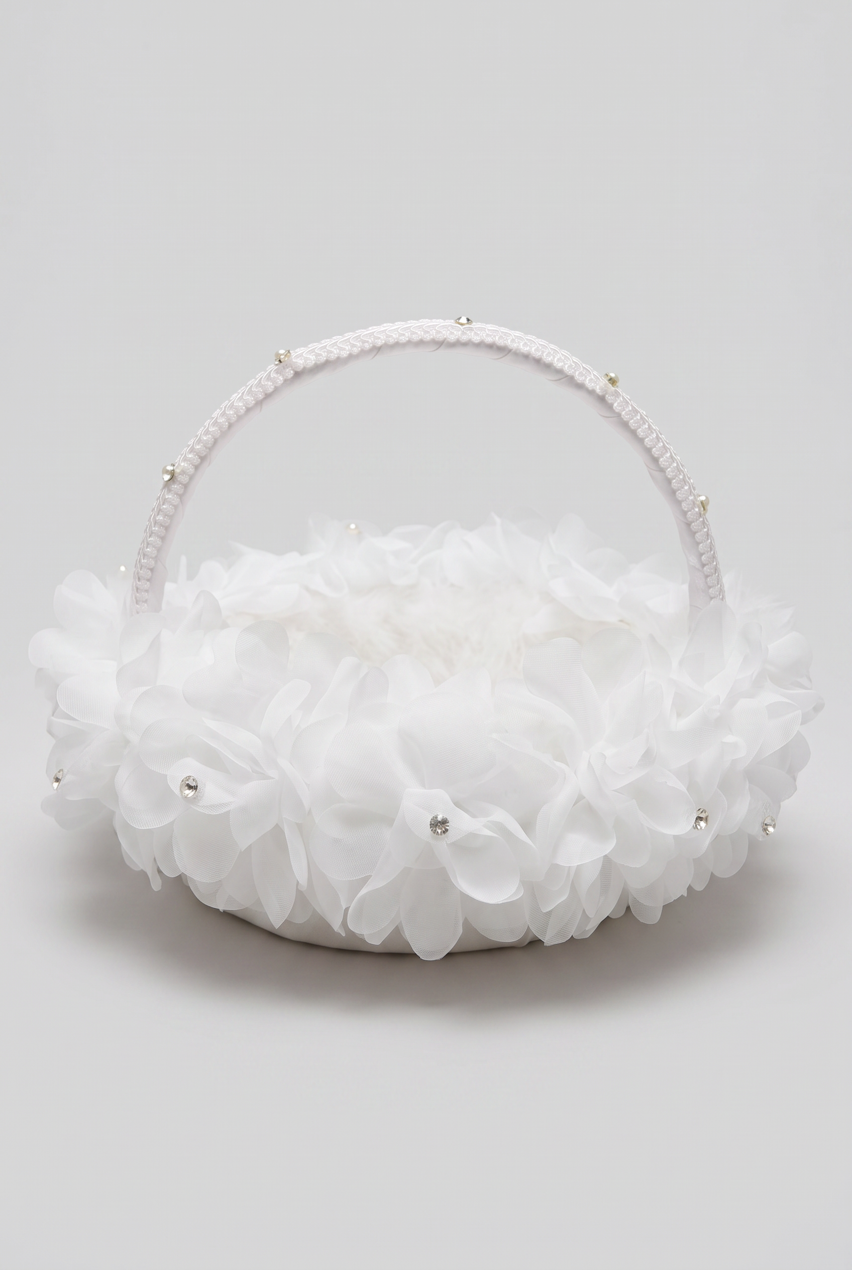 Elegant Flower Girl Basket for Weddings & Special Occasions in White
