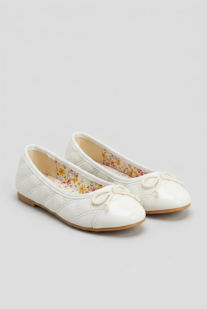 Girls Patent Cap Toe Quilted Ballet Flats - Off White Pair Side Picture