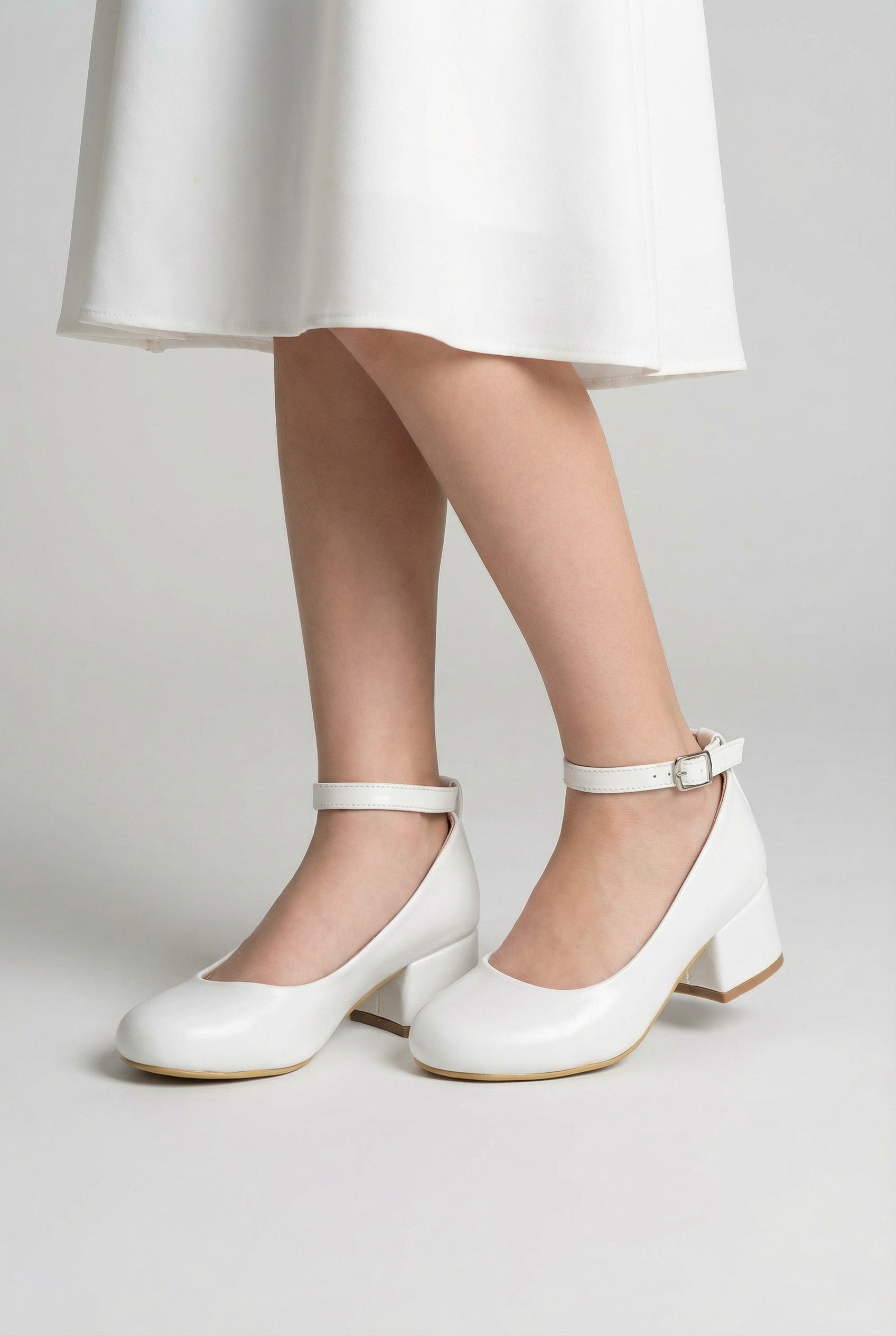 Girls' Mary Jane High block Heal Patent Dresss shoes - MIRAGE - Ivory Model Picture