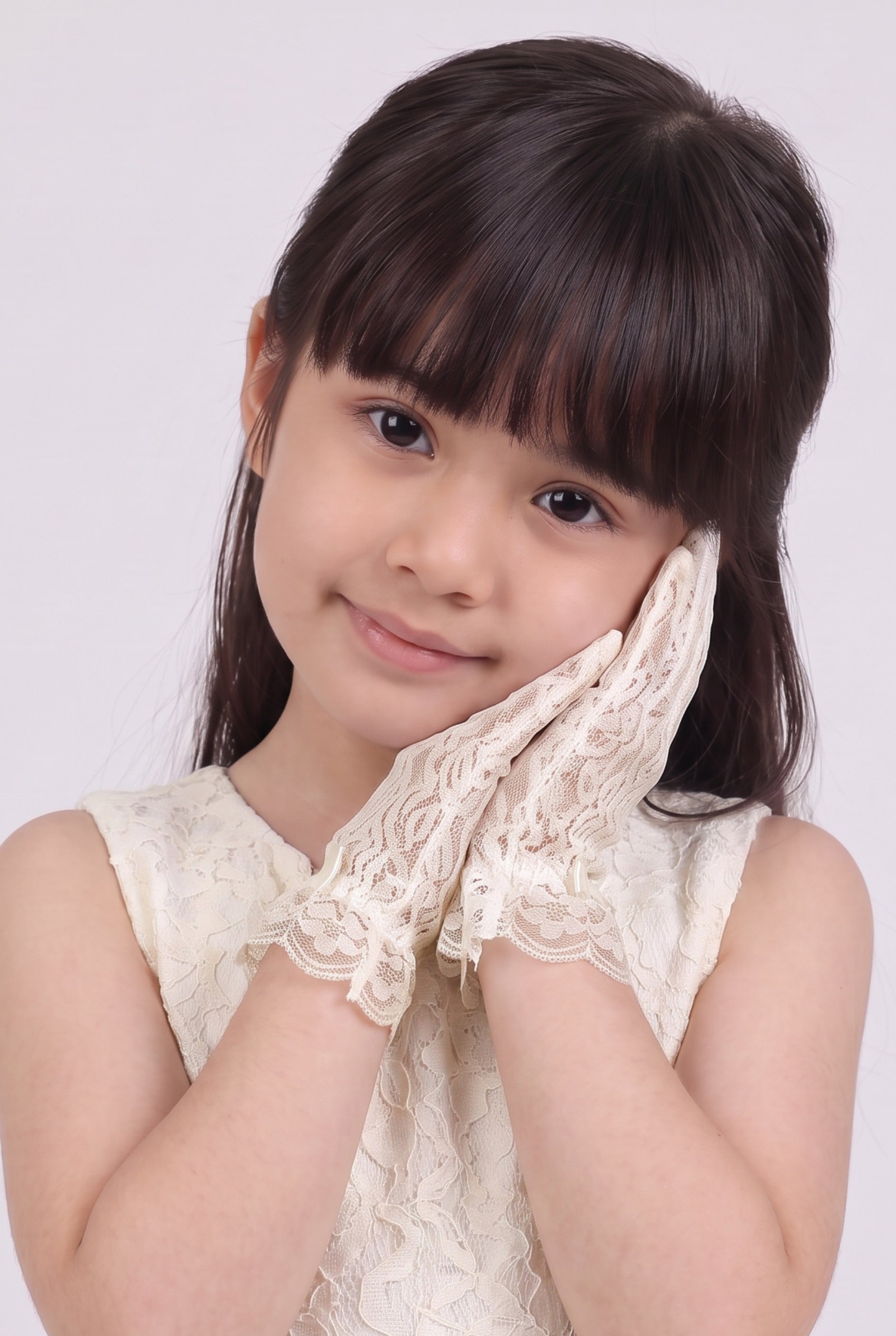 Girls’ Lace Formal Gloves with Bow Detail - Ivory