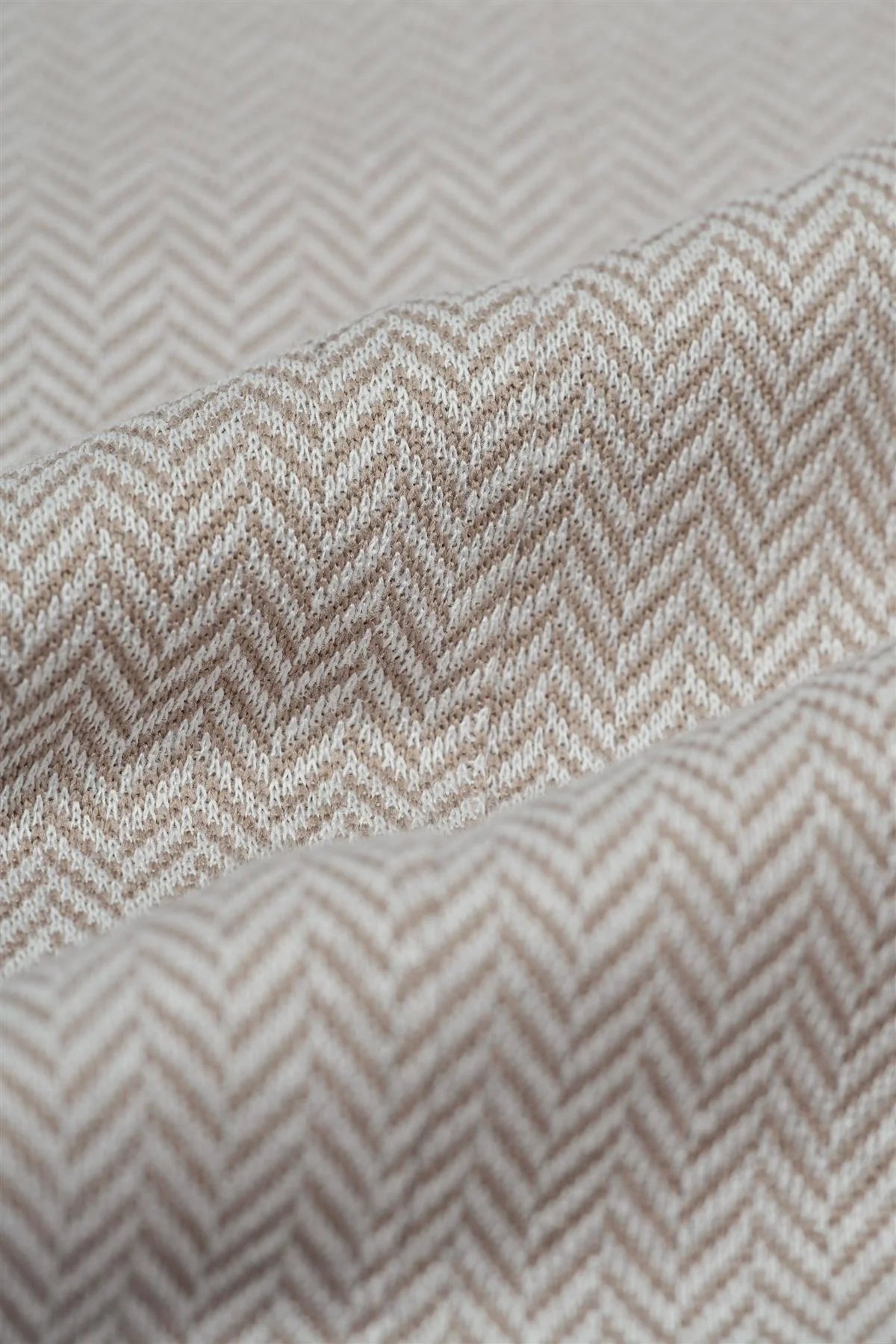 Men’s 2-Piece Herringbone Casual Suit - Vasco - Beige Fabric Picture