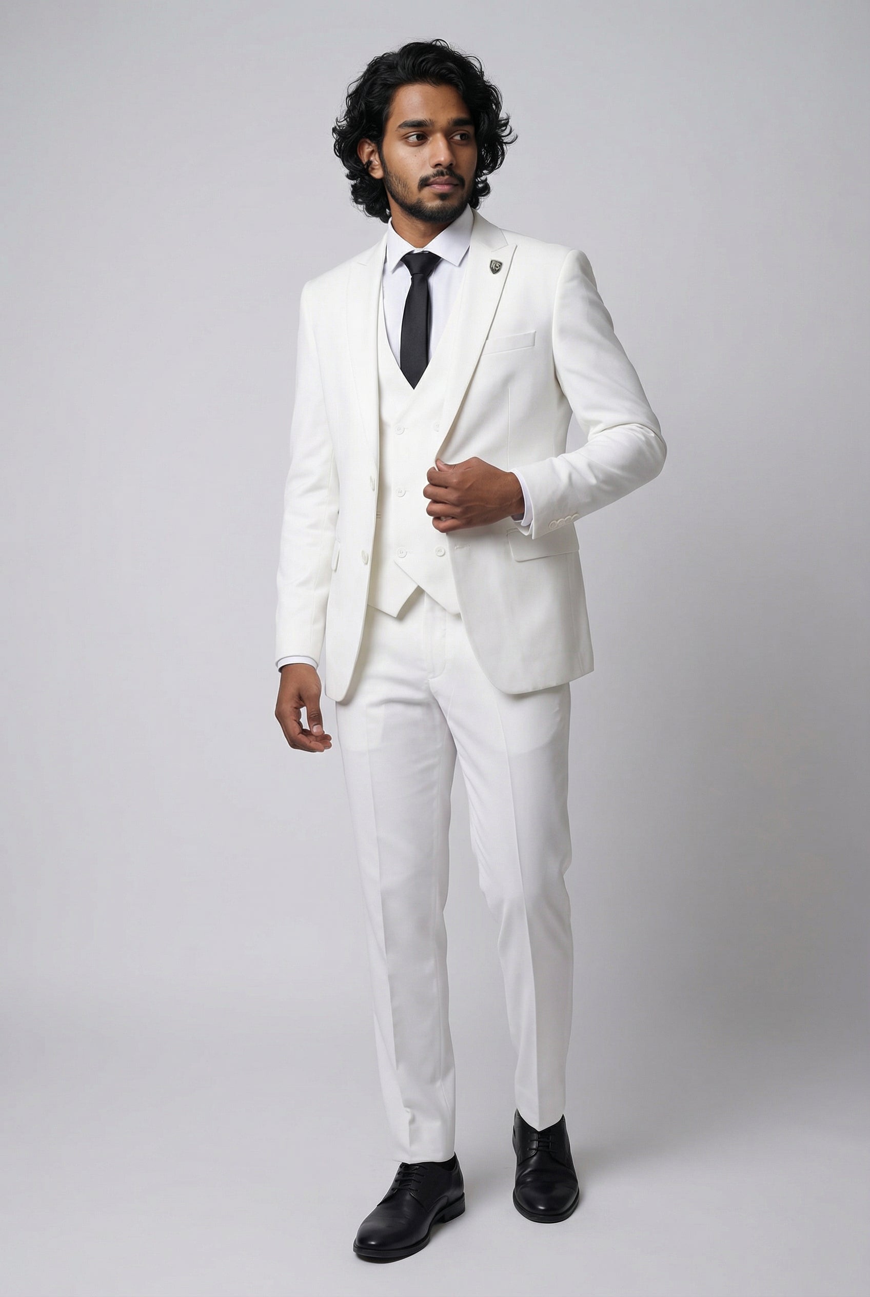 Men’s 3-Piece Formal Suit with Double Breasted Waistcoat - Santiago - Off White Model Front Picture