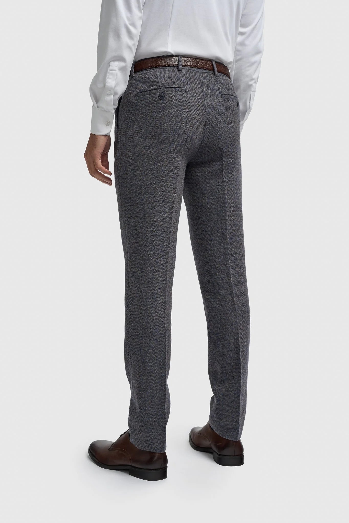 Men’s 3-Piece Wool Herringbone Tweed Suit - Thomas - Savoy Grey Trousers Back picture