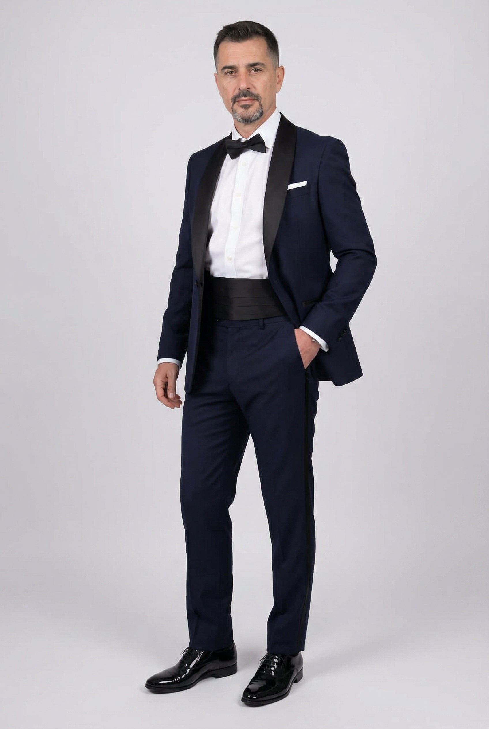 Men’s 4-Piece Shawl Lapel Tuxedo Suit - William - Navy Front Picture