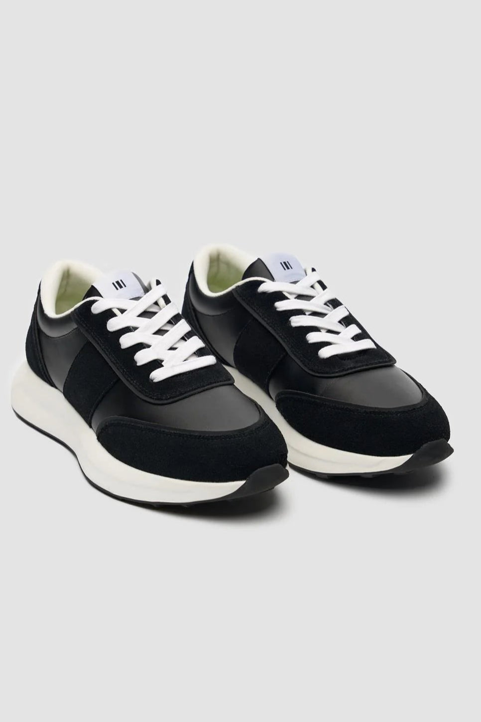 Men’s Classic Lace Up Trainers - Alanza - Black Pair Side Picture