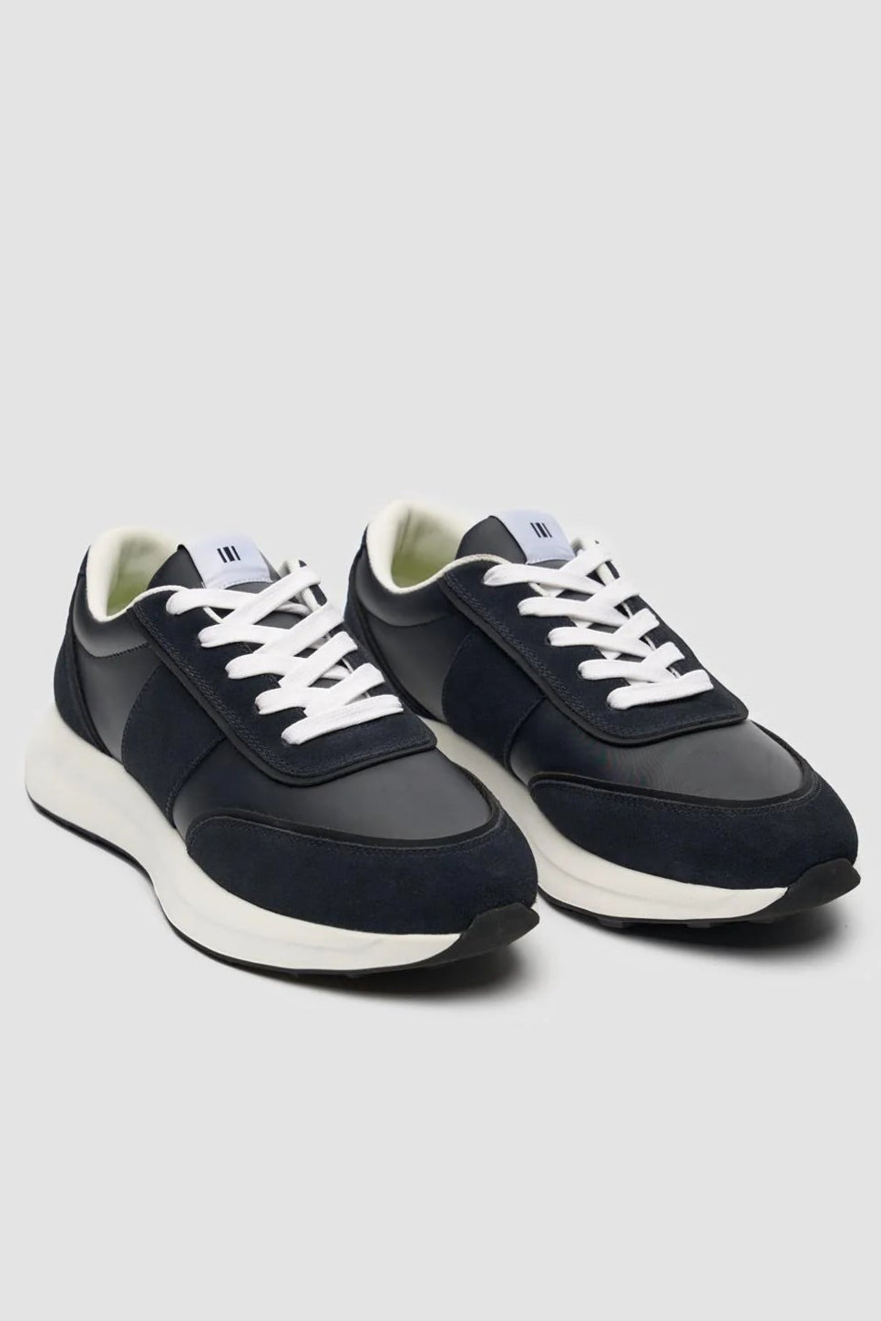 Men’s Classic Lace Up Trainers - Alanza - Navy Pair Side Picture