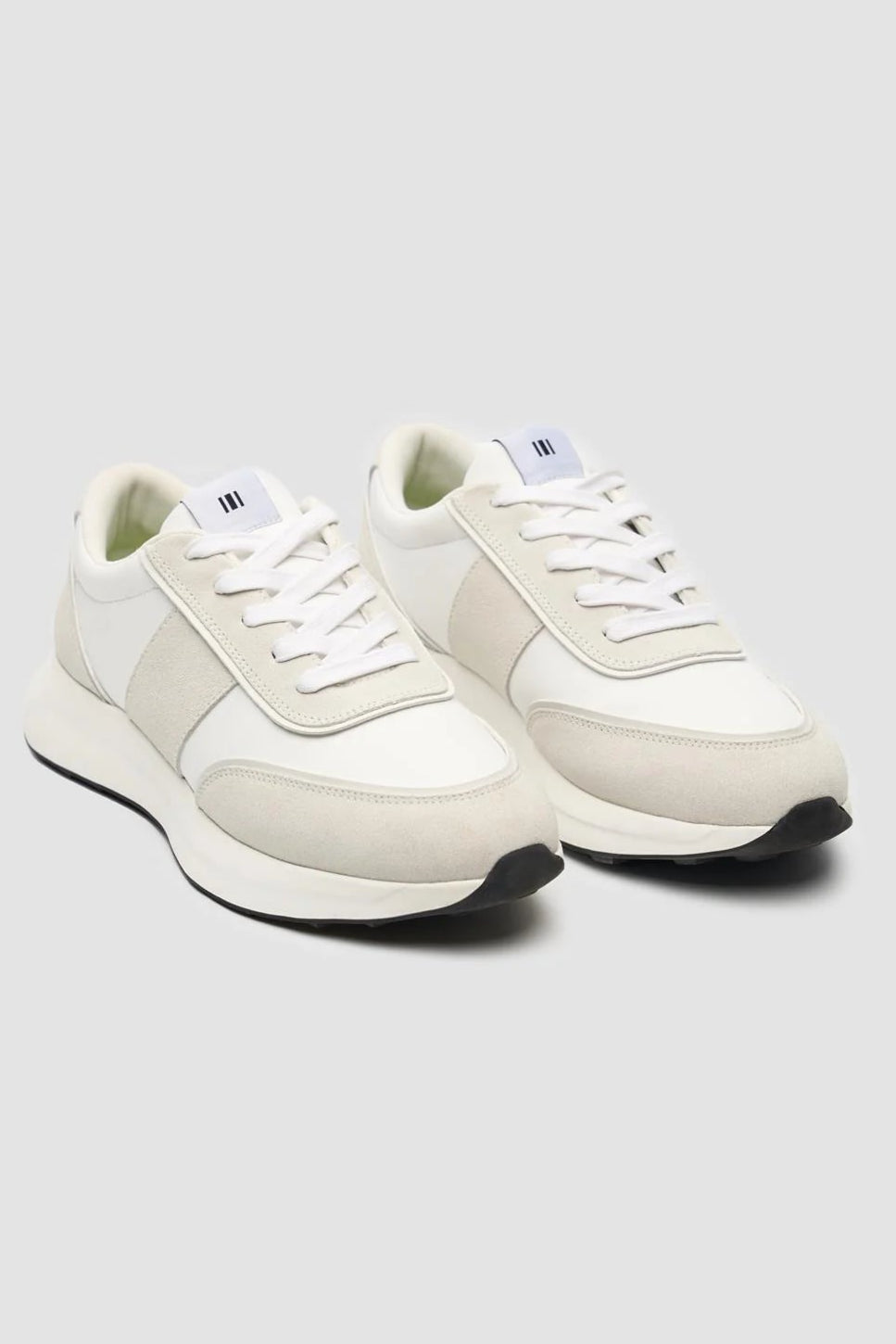 Men’s Classic Lace Up Trainers - Alanza - White Pair Side Picture