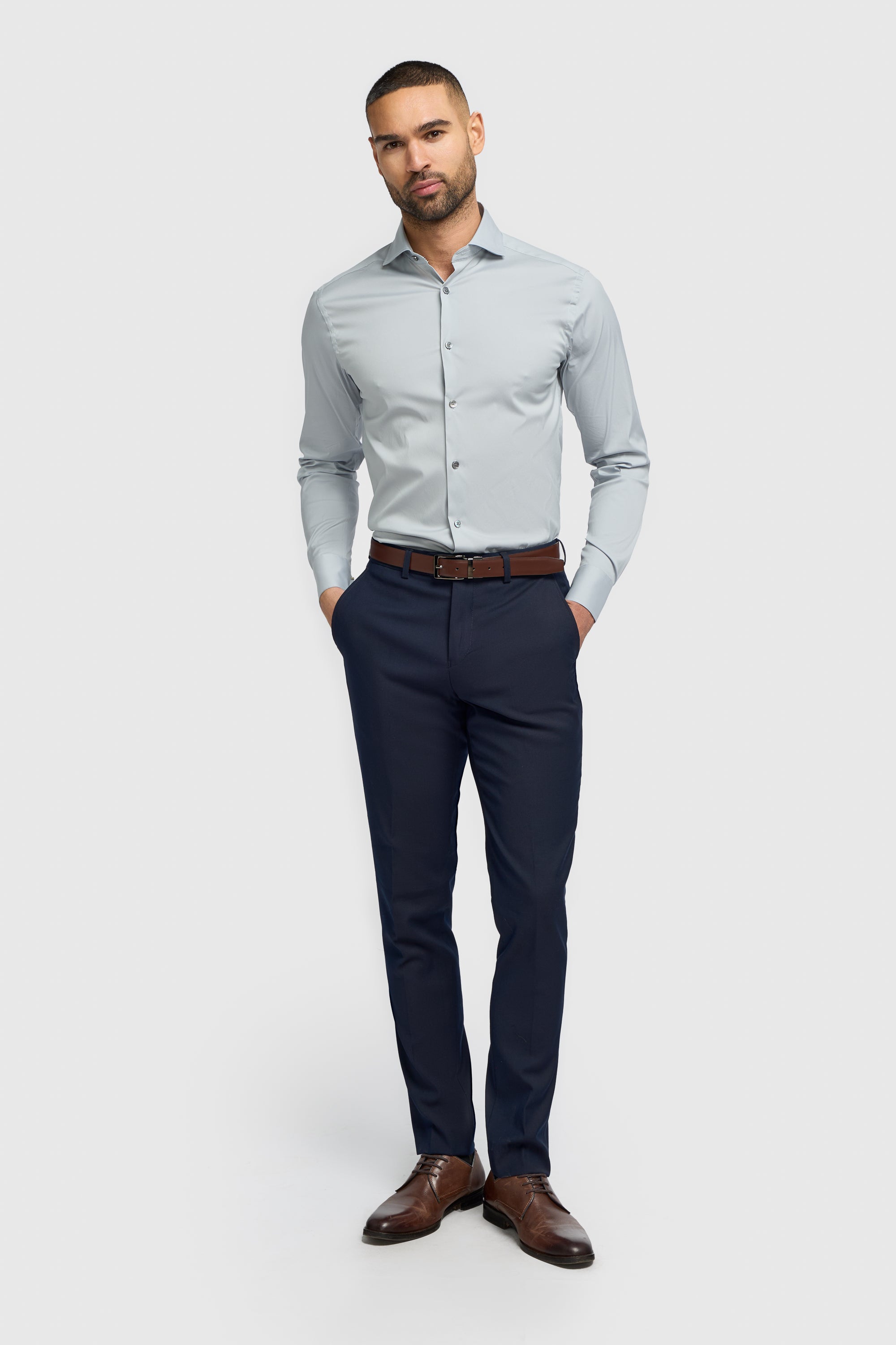 Men's Cotton Blend Slim Fit Dress Shirt - MONACO - Ice Blue Model Front Picture