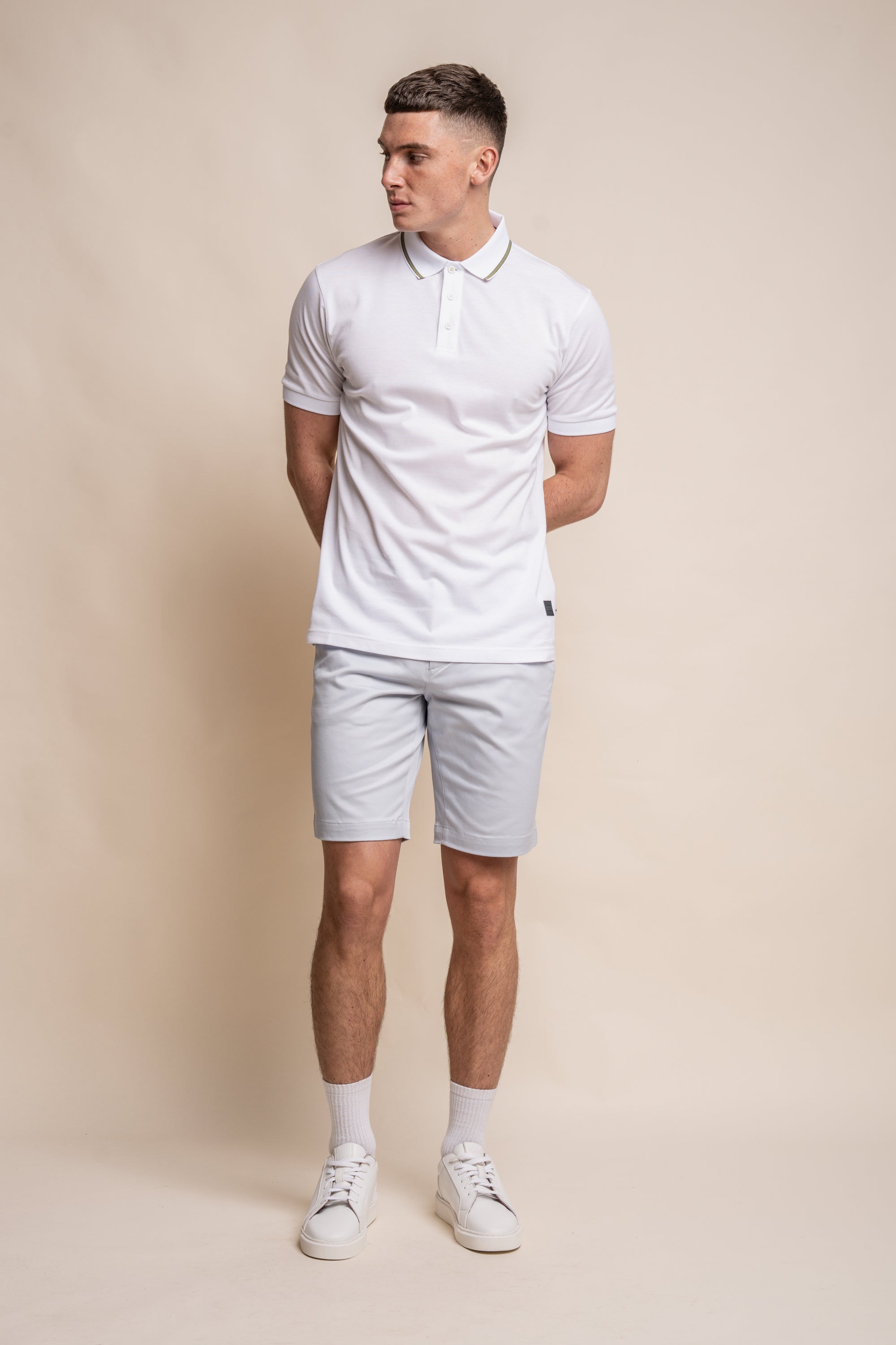 Men's Cotton Casual Slim Fit Chino Shorts - DAKOTA - Ice Blue Model Front Picture