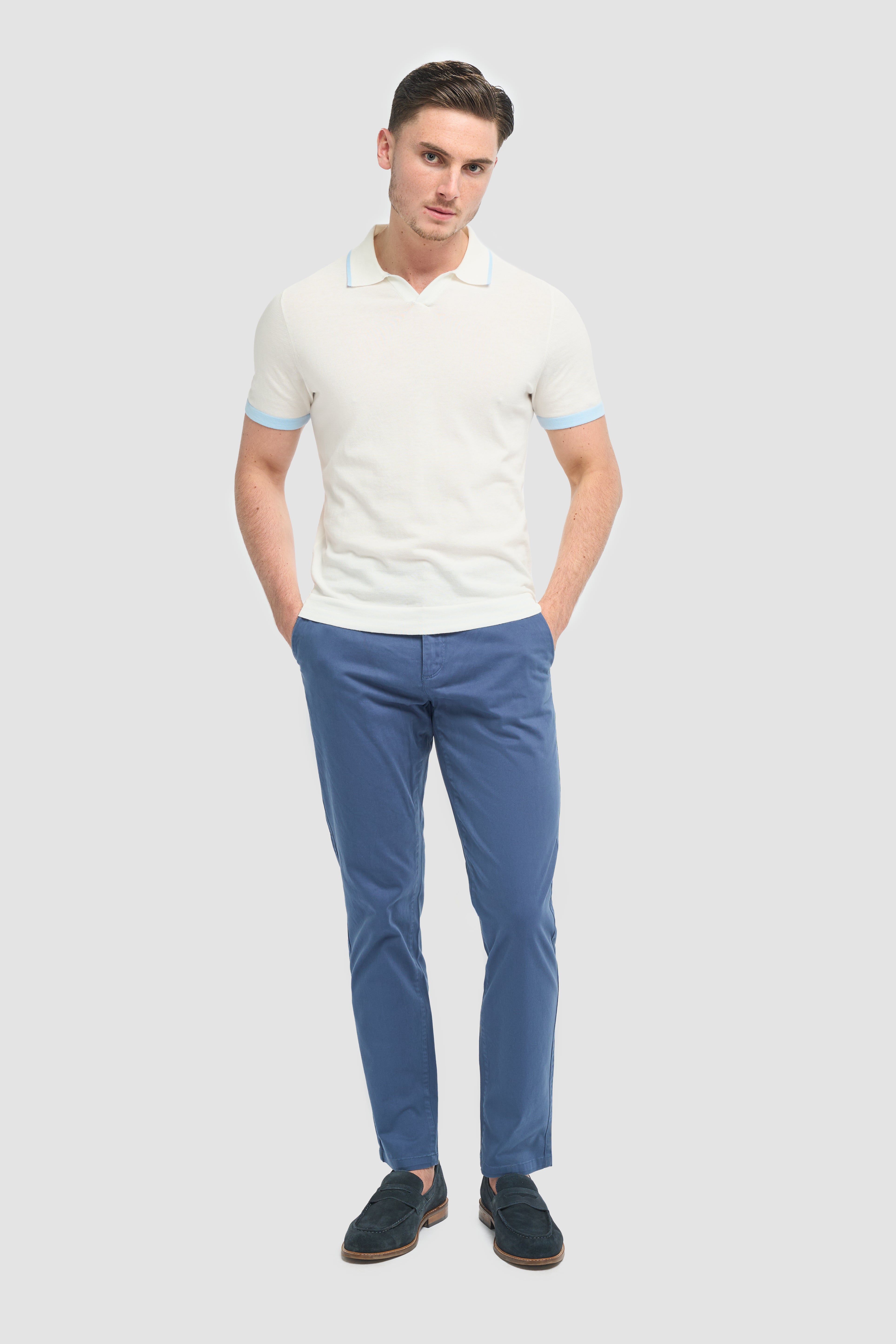 Men’s Cotton Slim Fit Chino Trousers - Hudson - Cobolt Blue Model Picture