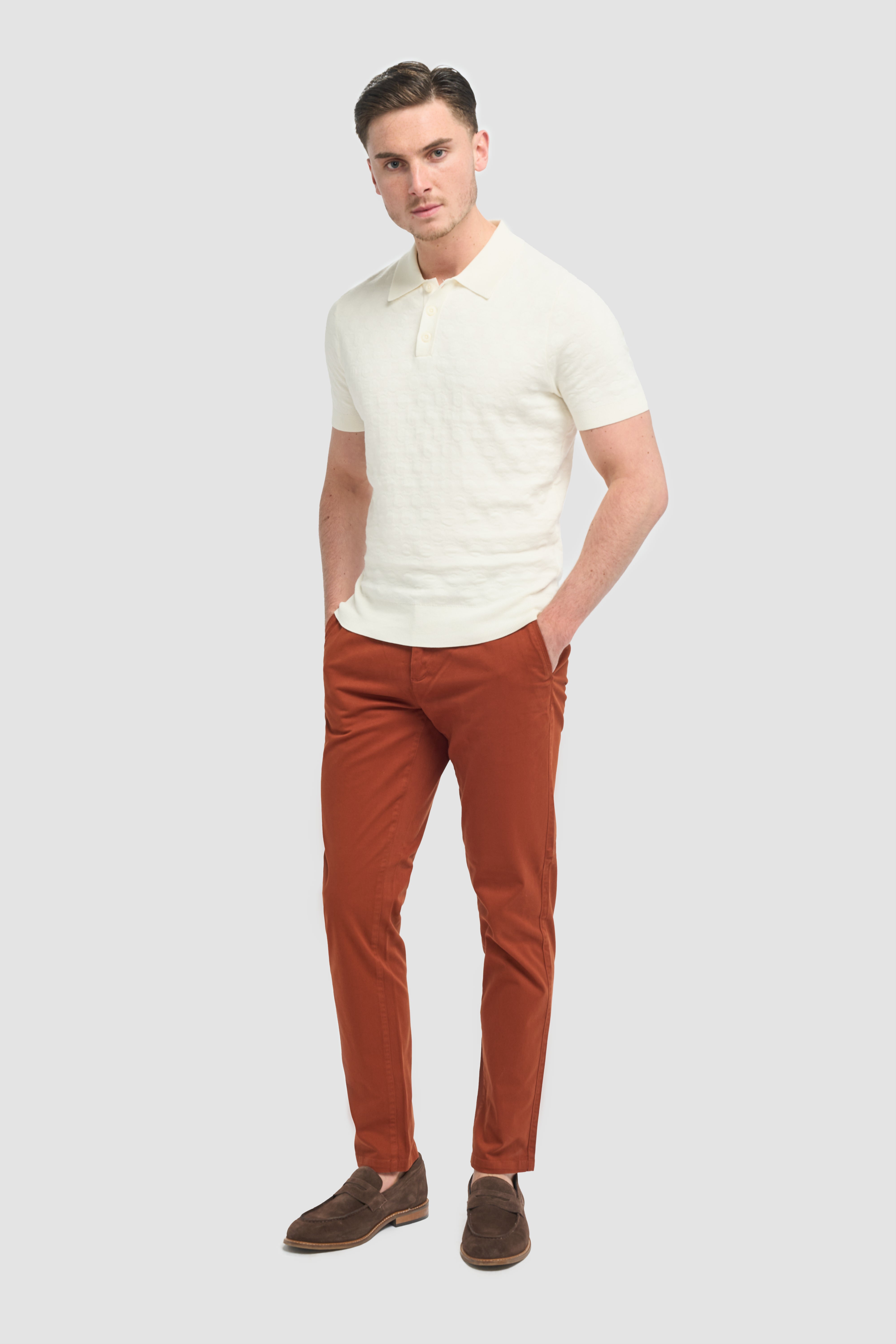 Men’s Cotton Slim Fit Chino Trousers - Hudson - Rust Model Front Picture