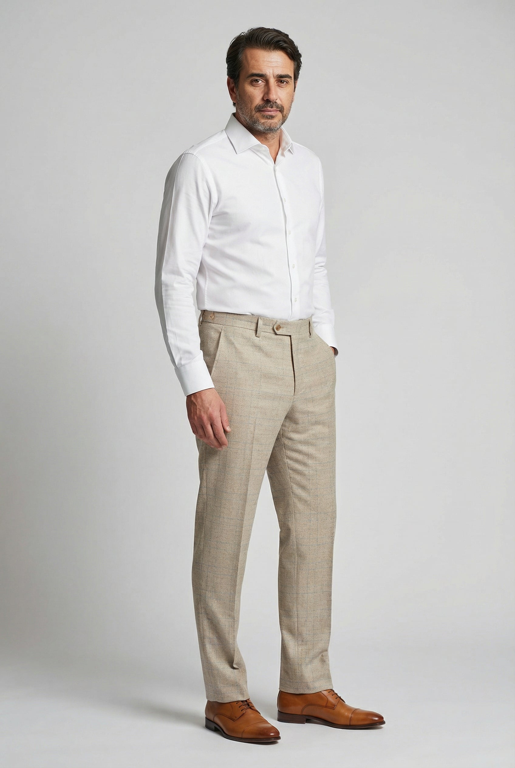 Men’s Tweed Like Glen Check Trousers - Luis - Beige Model Picture