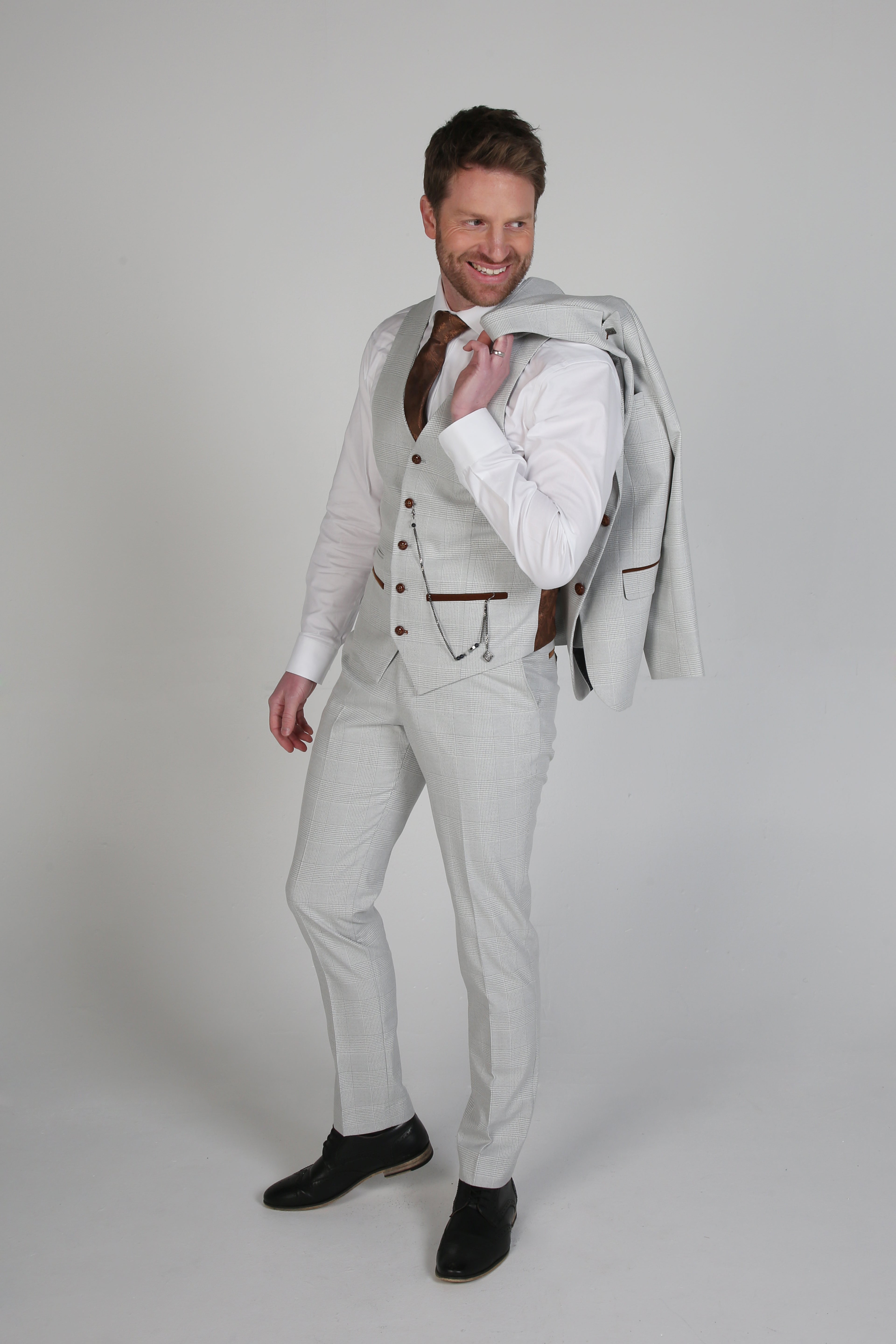 Men’s Herringbone Tweed  Waistcoat - Mark Stone - Stone Beige