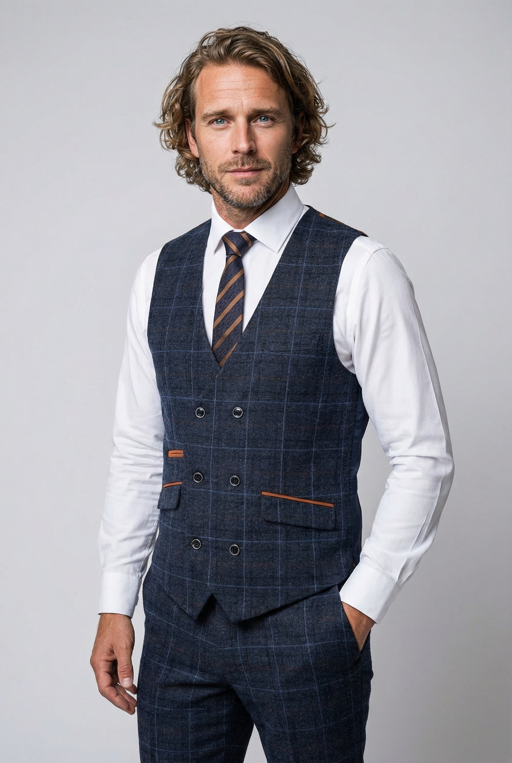 Men's Tailored Fit Retro Check Waistcoat - ANTHONY NAVY