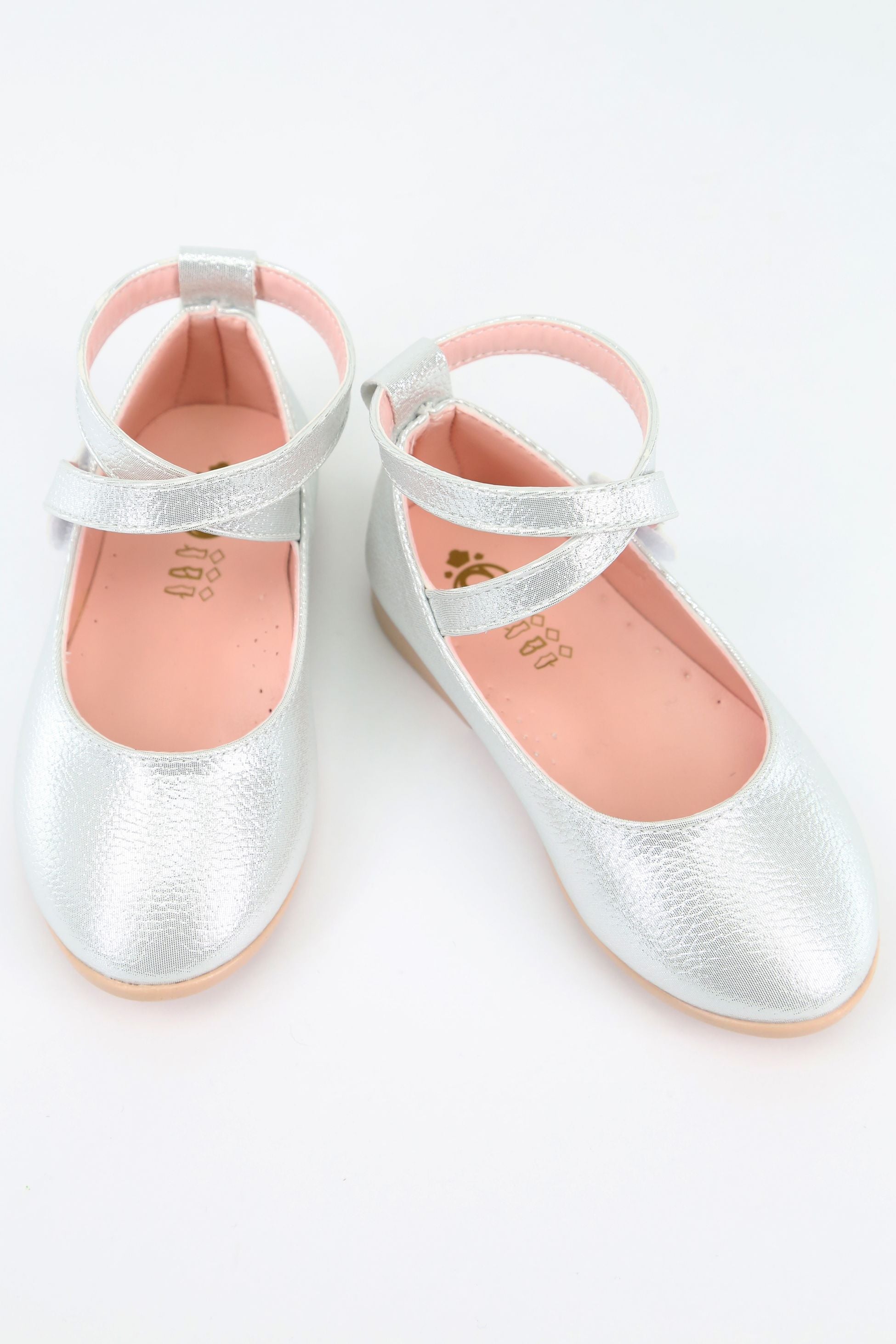 Girls' Shiny Mary Jane Flat Shoes with Criss Cross Strap - Silver