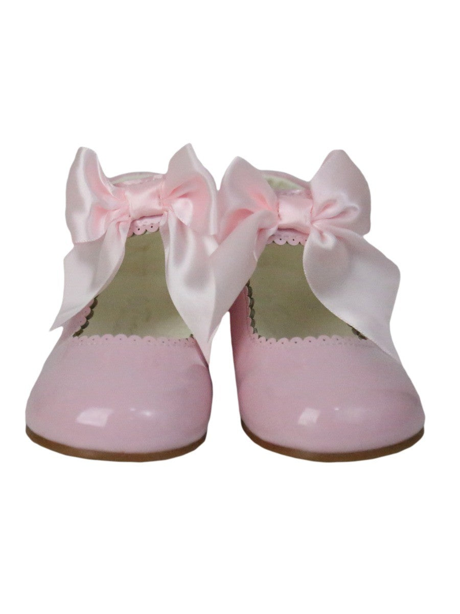 Girls Scalloped Trim Patent Flat Mary Jane Shoes - Pink