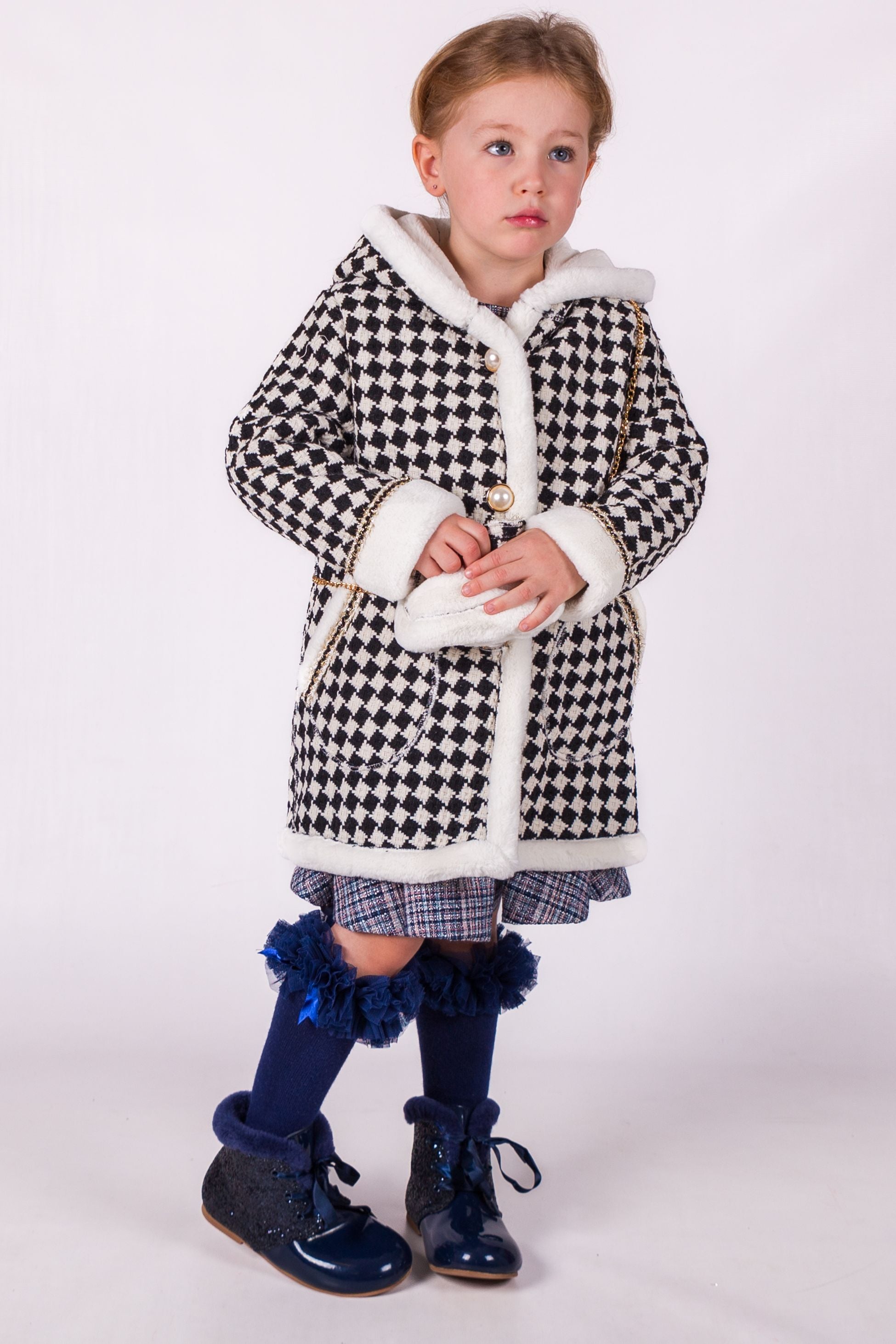 Girls' Cream & Black Hooded Houndstooth Coat & Handbag - Cream and Black