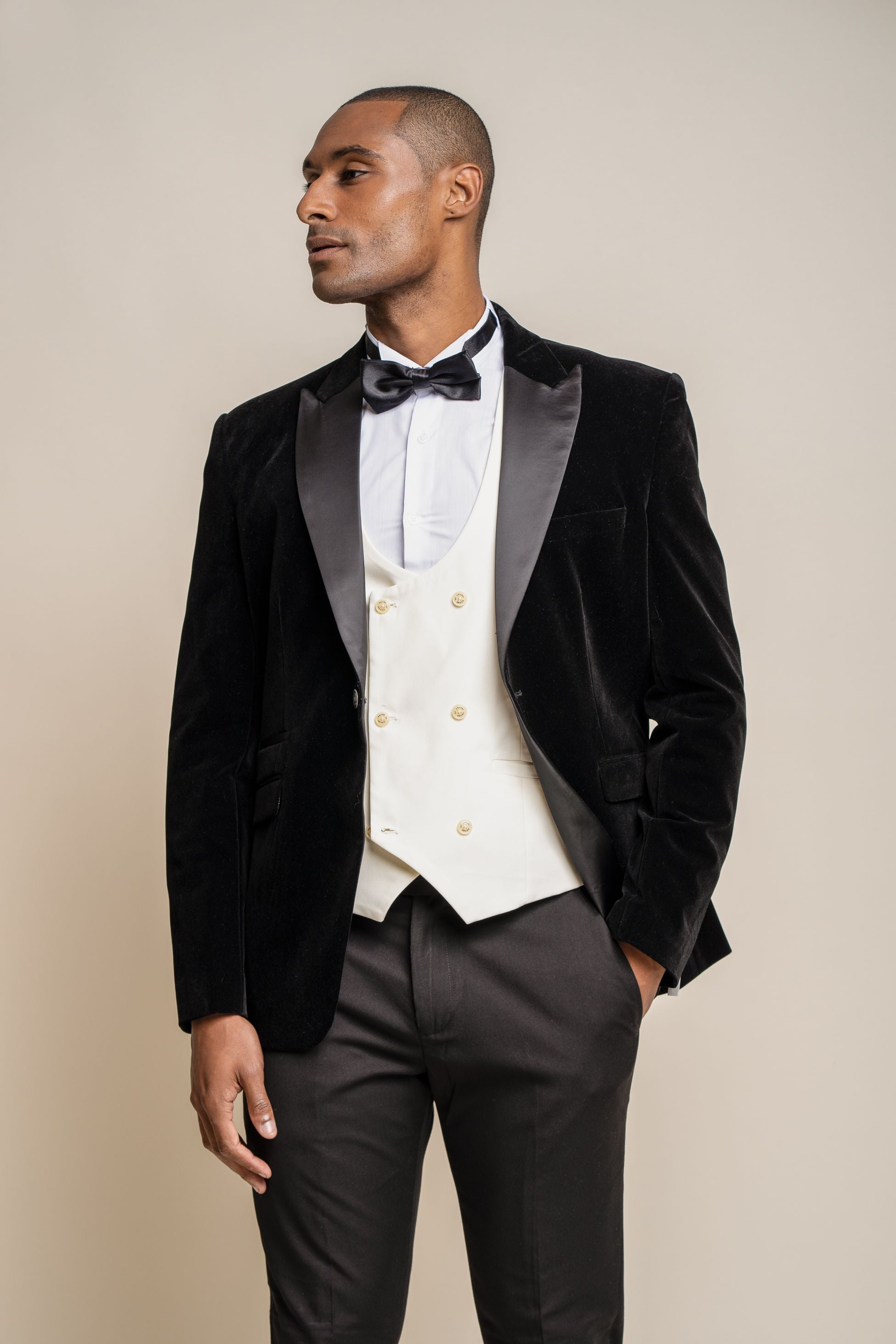 Men's Slim Fit Velvet Tuxedo Blazer - ROSA - Black