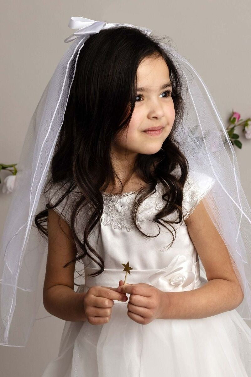 Girls White Crystal Cross & Bow Tulle Veil - 607