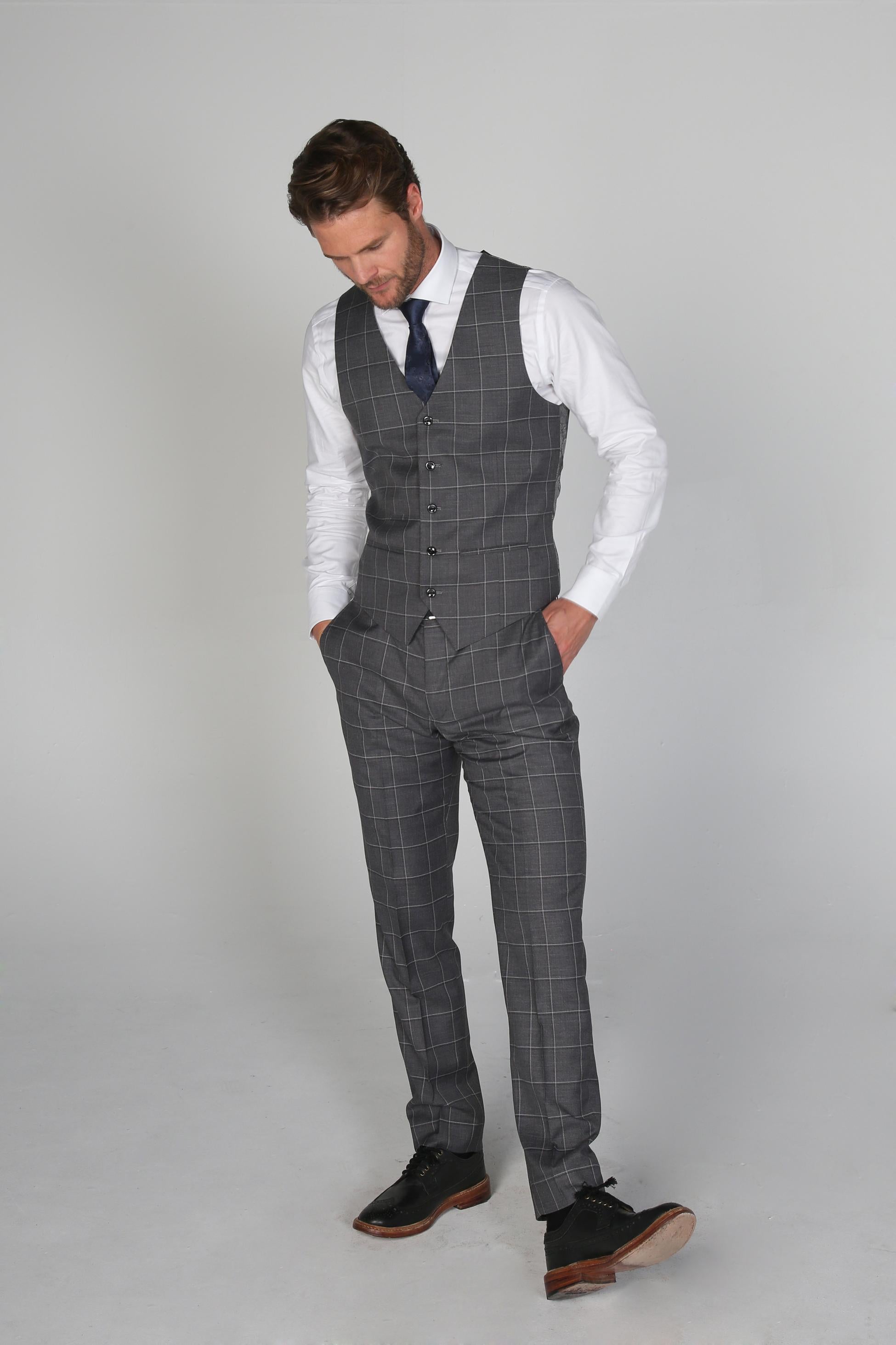 Men's Windowpane Check Tailored Fit Waistcoat - HOBBS - Grey